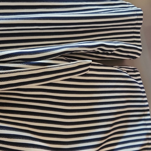 Stripped Romper - Picture 5 of 7